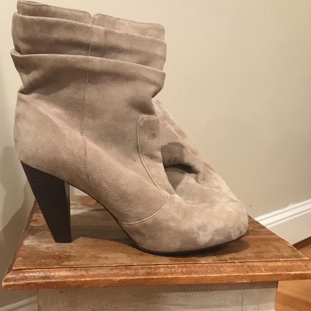 Franco Sarto suede boots